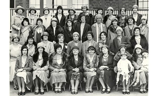 Black and white image of East Malvern Central School Mother's Club  dressed in 1930s outdoor clothing